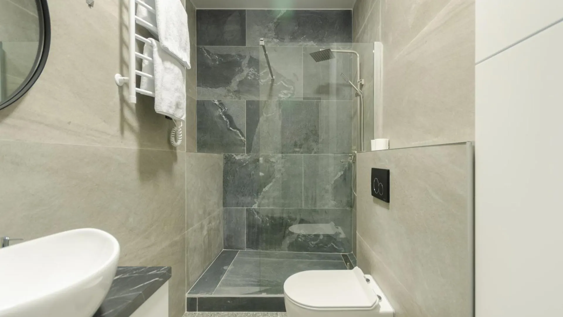 Petrovdom Apartments 12-131A In Rc Yaroslaviv Grad , Bulvarno-Kudriavska 17B Kyjev