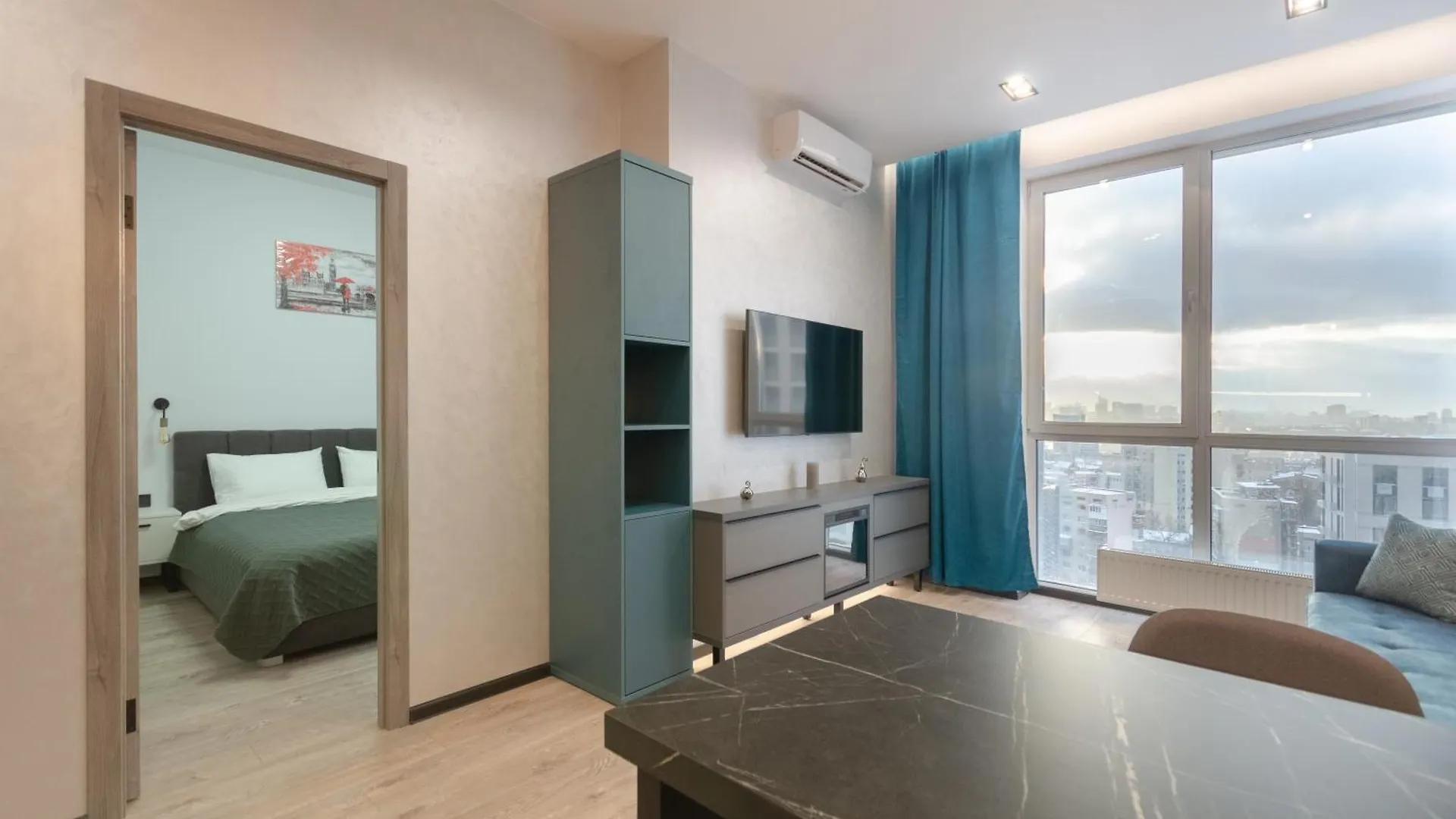 Petrovdom Apartments 12-131A In Rc Yaroslaviv Grad , Bulvarno-Kudriavska 17B Kiew 0*,  Ukraine